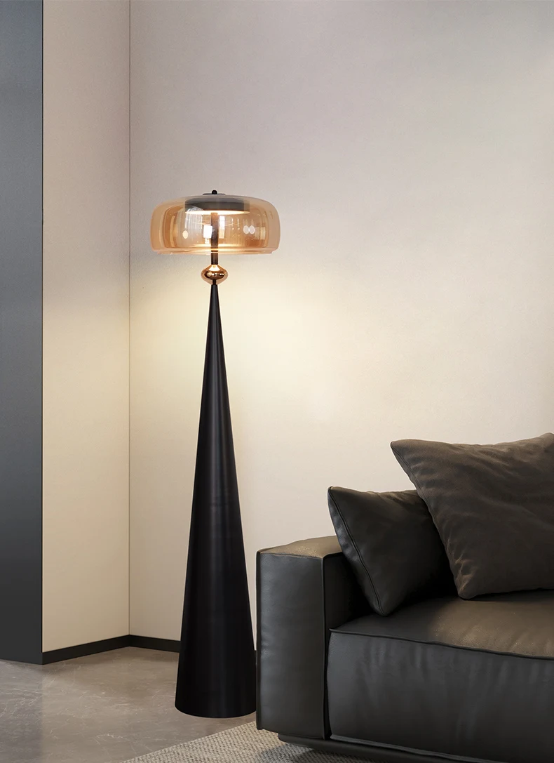 Vue du lampadaire moderne