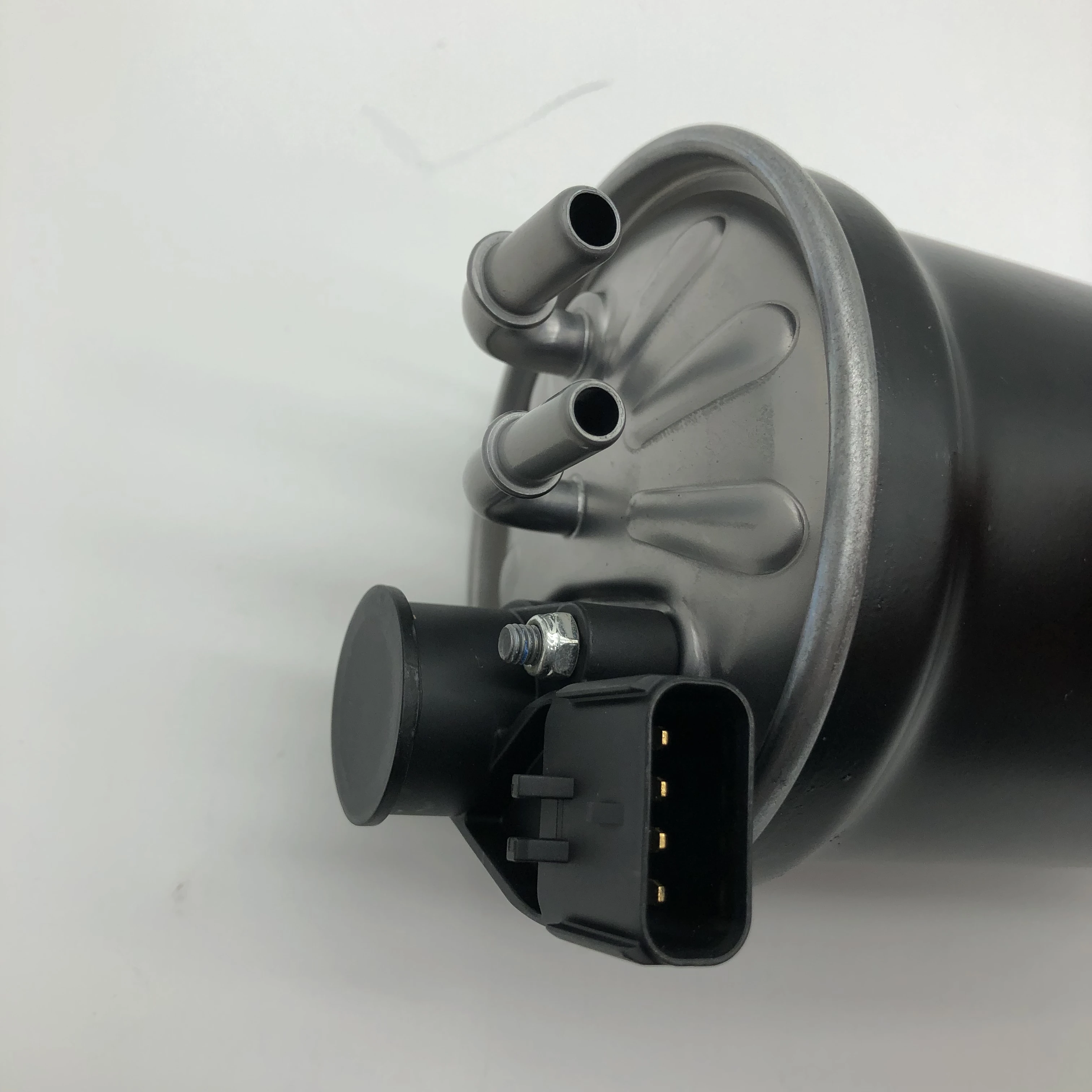 KV61-9155-AG JB3C-9155-AC KV6Z9155D Fuel Filter for Ford Ranger 2.0L Everest 2.0L