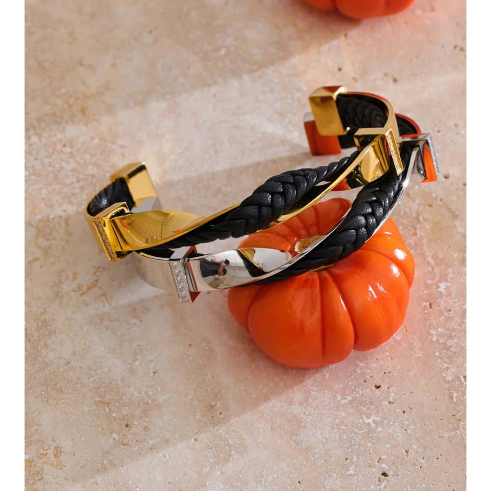 Yhpup Twisted Cuff Bracelet 68mm