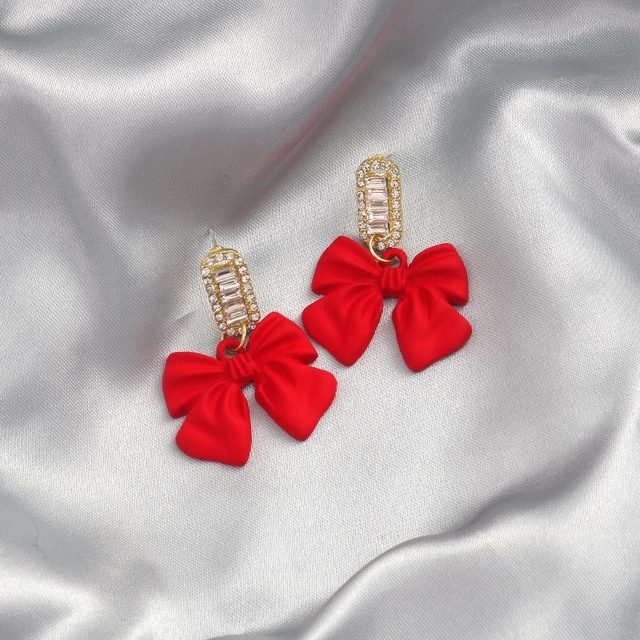 New Fashion Unique Personality Shiny Simple Love Tassel Peach Heart Earrings Party Jewelry Exquisite Gift Wholesale