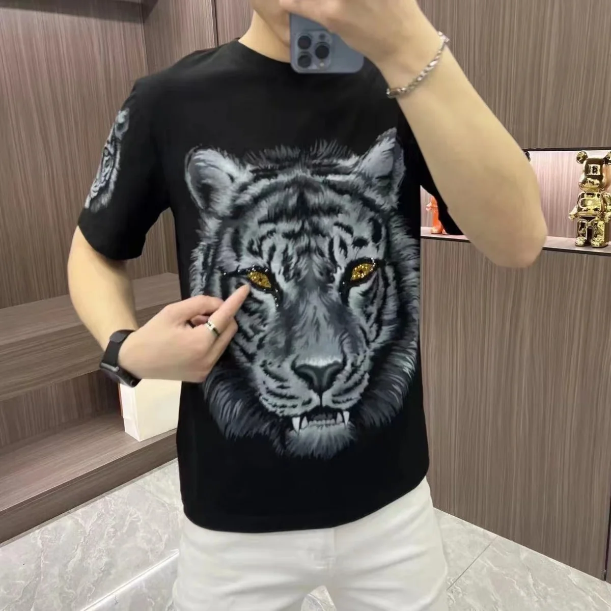 New Men Luxury Diamond Tiger Rhinestones Fashion Black T-Shirt