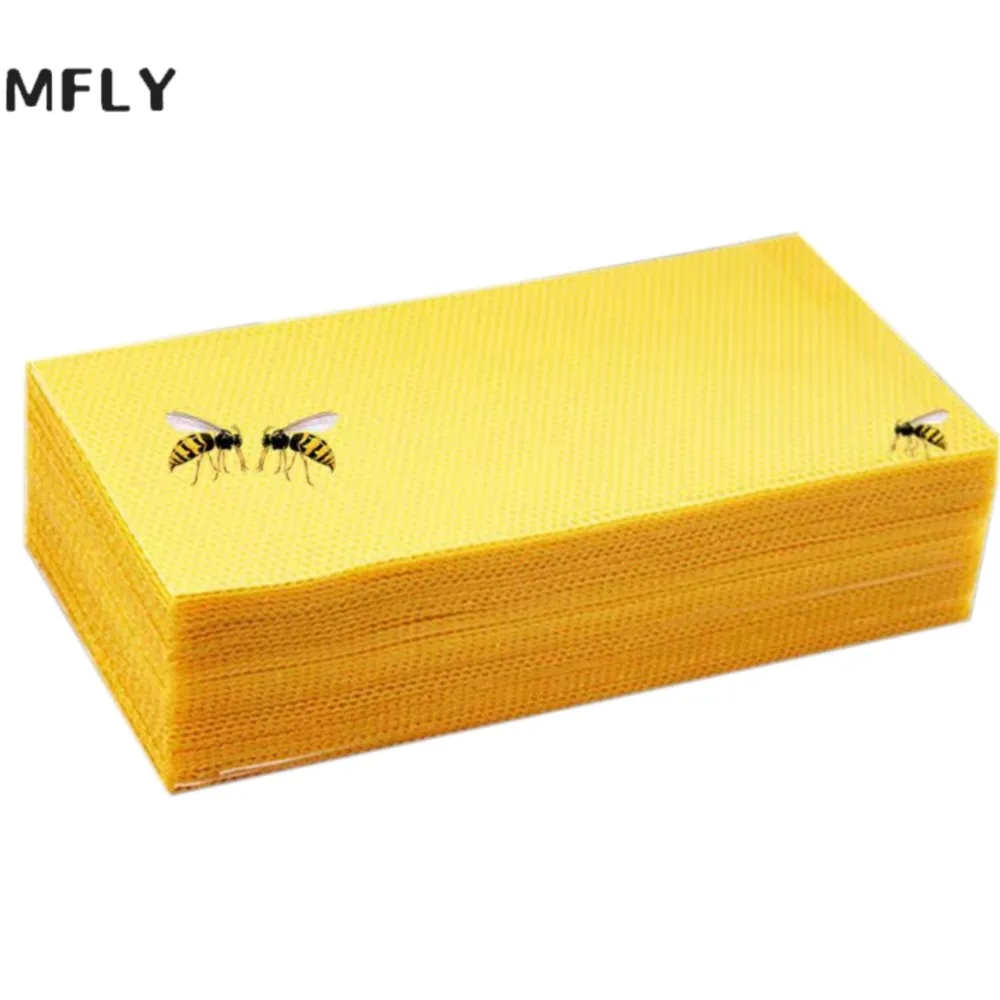 Beekeeping Tools Bee Breeding Box 30 Pcs Beeswax hive honeycomb Beekeeping tools Beehive Help bees to make nests Made of high quality beeswax Farm beekeeper