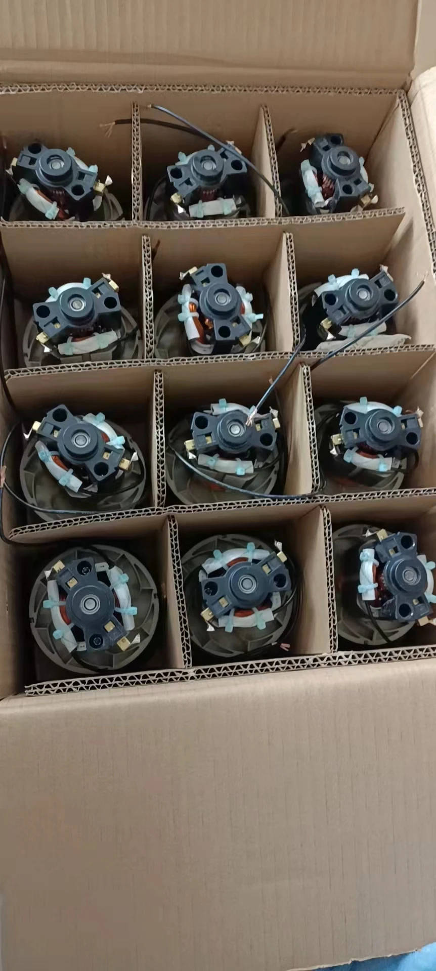 Slide image 8818c0eb0ecb4ae19e91570a8ecb6919