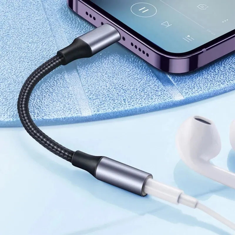 Lightning to 3.5mm Audio Jack AUX Cable - Male to Female Headphone Adapter and Audio Splitter