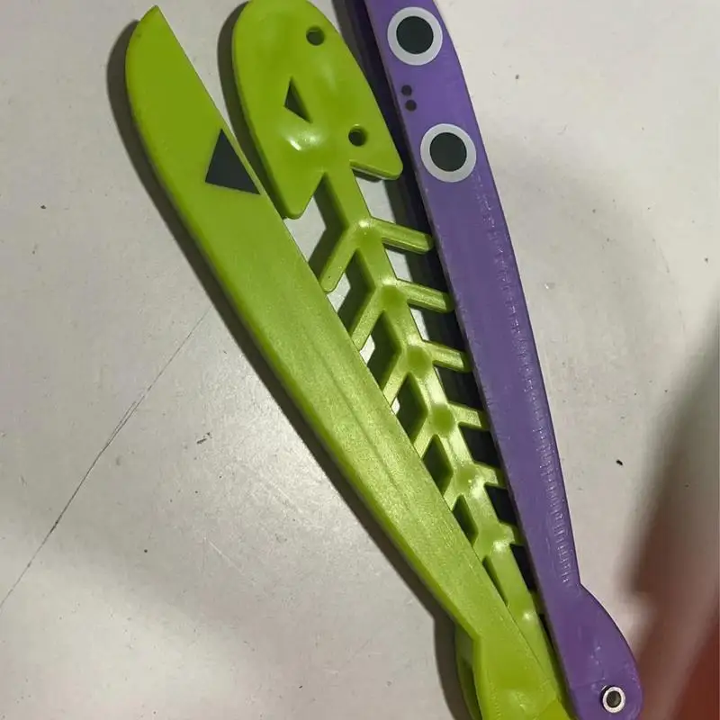 New Sakaban Fish Bone Design 3D Butterfly Knives Toy Smooth Flipping Stress Relief Sensory Toy Butterfly Knives Training Toys