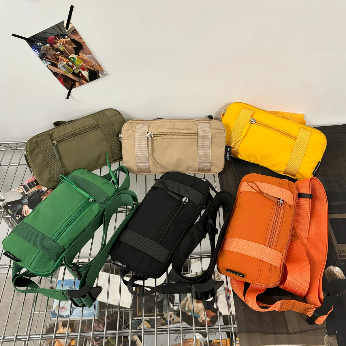 The New Small Diagonal Mountaineering Bag Sports Waist Bag Outdoor Bag All-Match Running Bag Male Cycling Bag Female