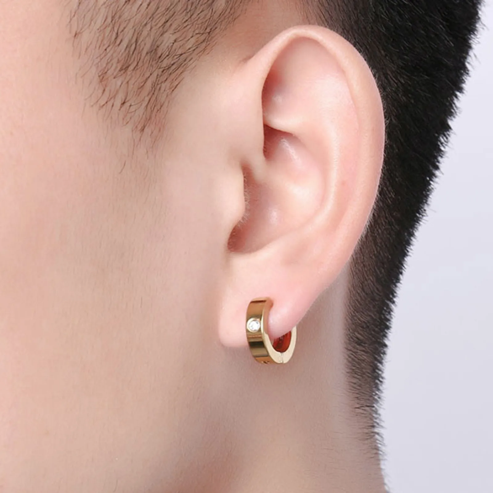 Vnox 1 Pair Multiple Sizes Circle Hoop Earrings for Men Women