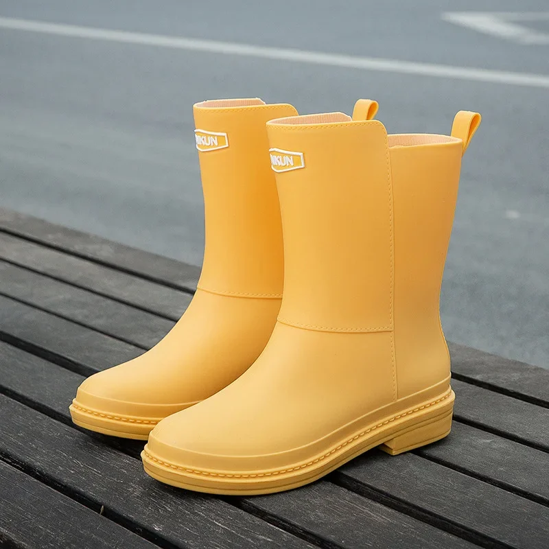 

2023 Rubber Women Rain Boots PVC Waterproof Women Shoes Non-Slip Women Water Shoes Outdoor Women Boots Zapatos Impermeable Mujer