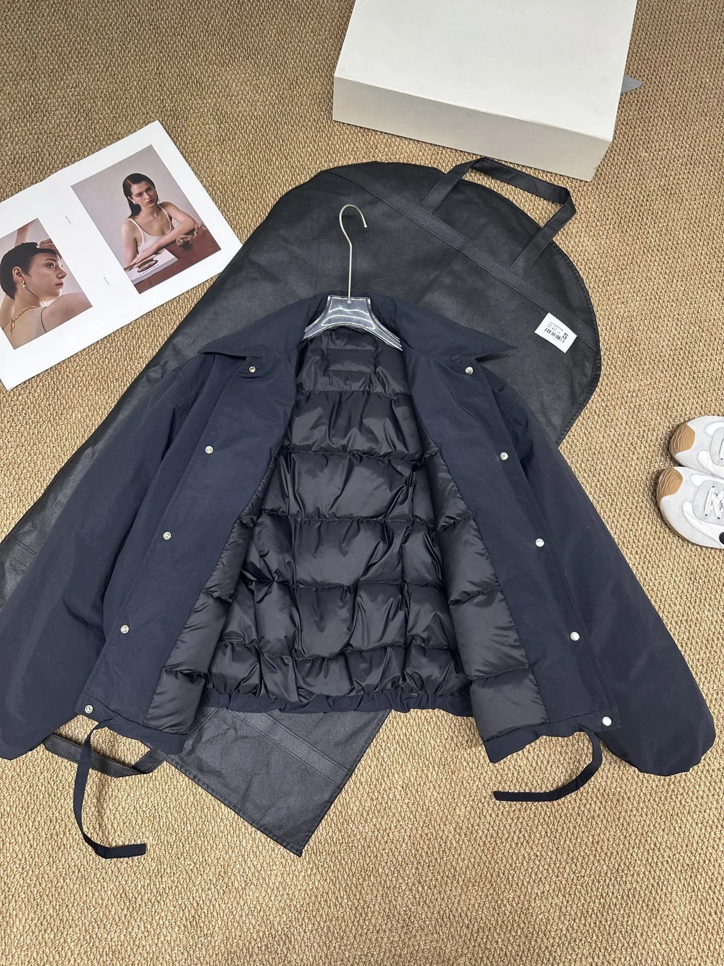 French Style Women Solid Goose Down Single Breasted Short Jacket Fashion Lady Lapel Long Sleeve Coat Outerwear 2026 Winter