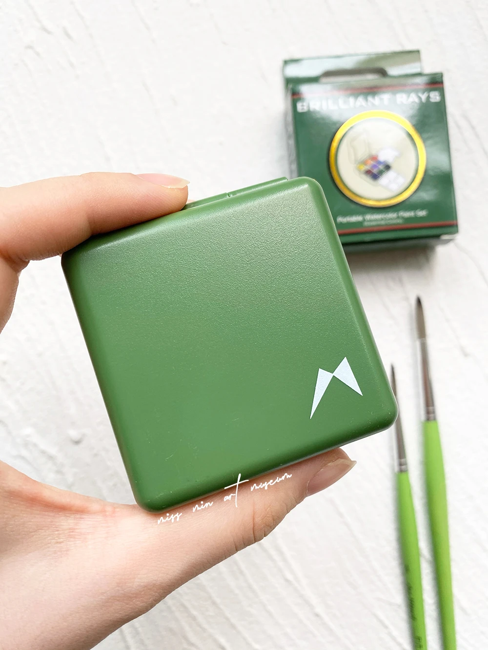 MAIRTINI 미니 여행 수채화 세트, 솔리드 아쿠아렐 페인트, 휴대용 팔레트 페인팅 도구, 브러쉬 아트 용품, 9 가지 색상