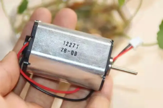 

New front ball bearing large torque silent DC 12V carbon brush motor