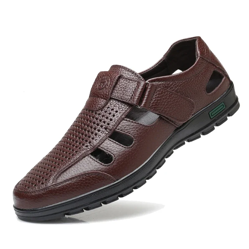 Summer New Business Style Black Bag Toe Sandals Soft Sole Designer Casual Shoes Breathable Genuine Leather Outdoor Mens Sandals