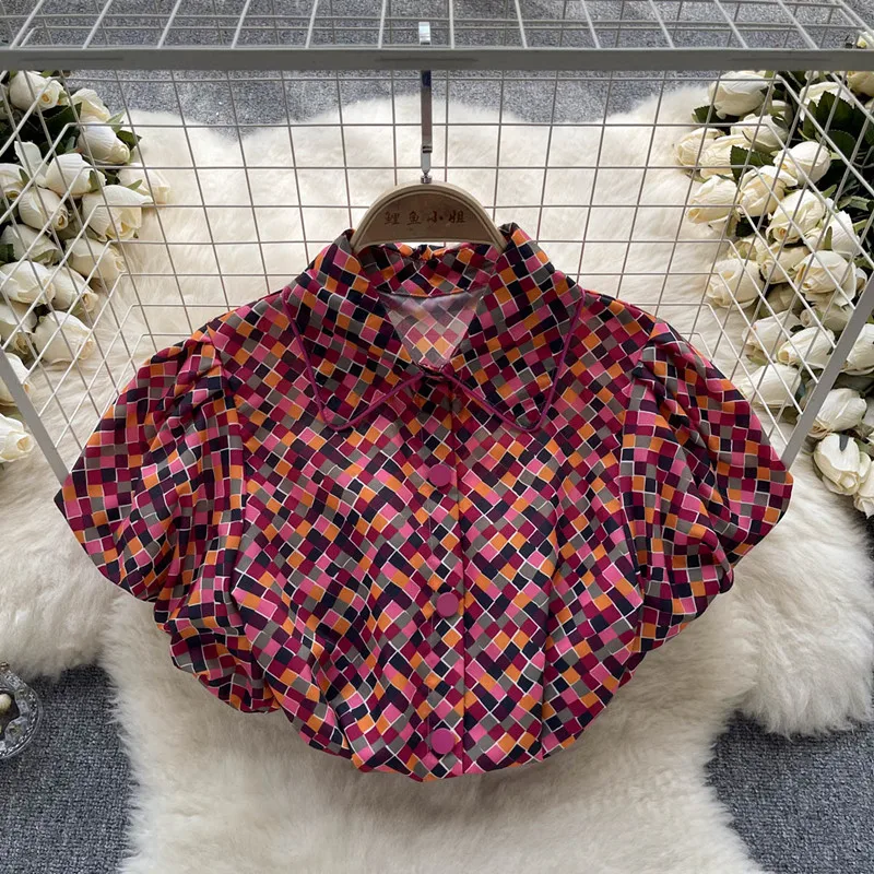 

Характерная маленькая клетчатая рубашка с летящим рукавом для женщин, Летний новый высококачественный Топ, универсальная и стройнящая рубашка для кукол, блузки