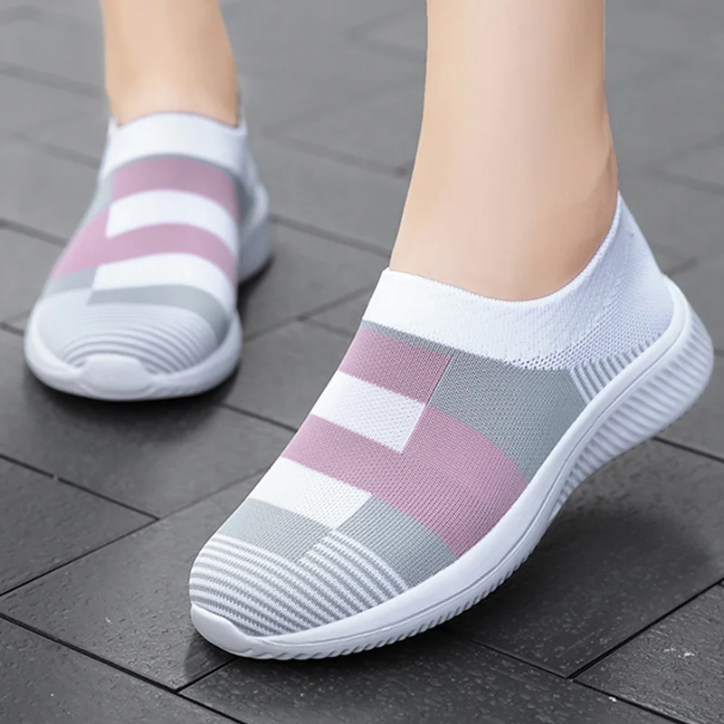 WomenSneakersMixedColorSportsShoesWomenBreathableCasualSneaker