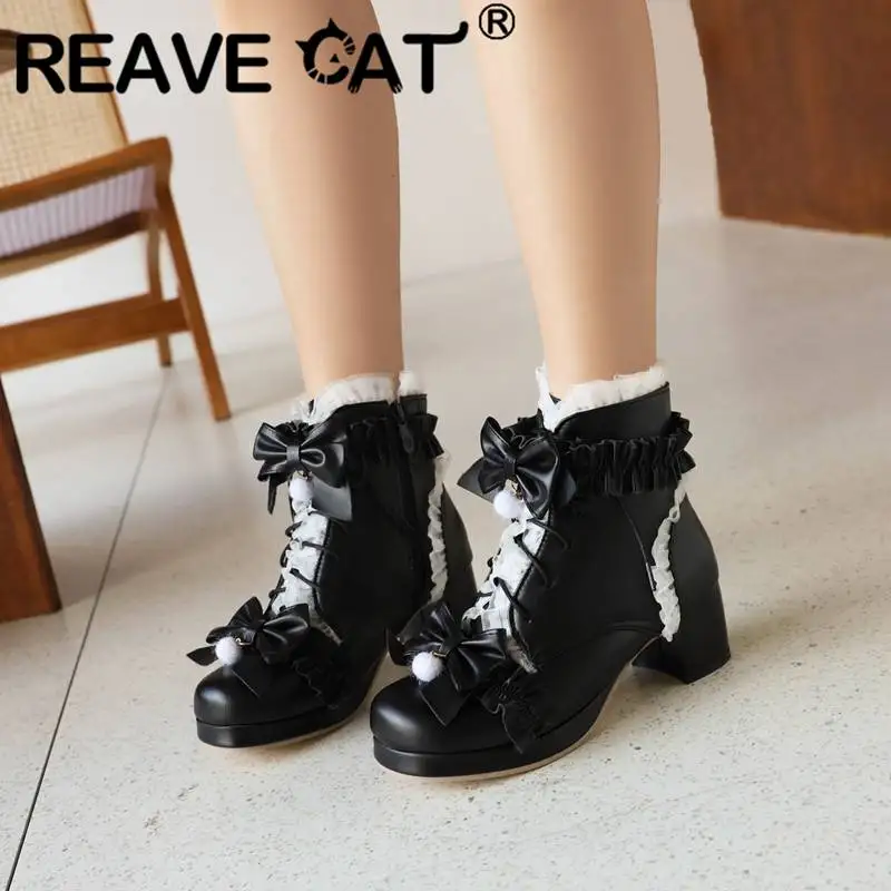 

REAVE CAT Ladies Short Boots 13.5cm Shaft Round Toe Zipper Lace Splice Bowknot Large Size 30-48 Lolita Styles Sweet Girls Shoes