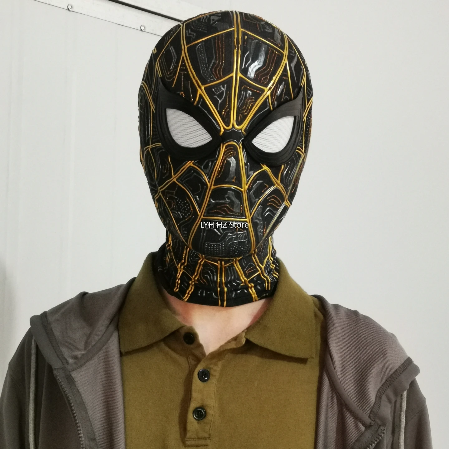 マーベル スパイダーマン 3: ノーウェイ ホーム ブラック ゴールド