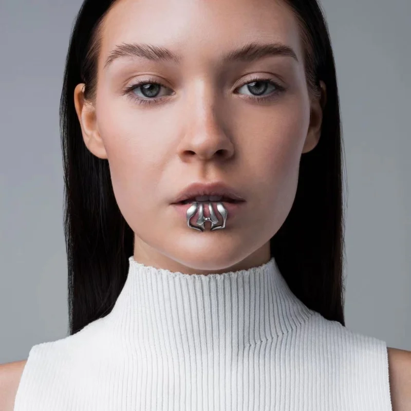 New Cyberpunk Lip Clip Gothic Geometric Metal No Piercing Face