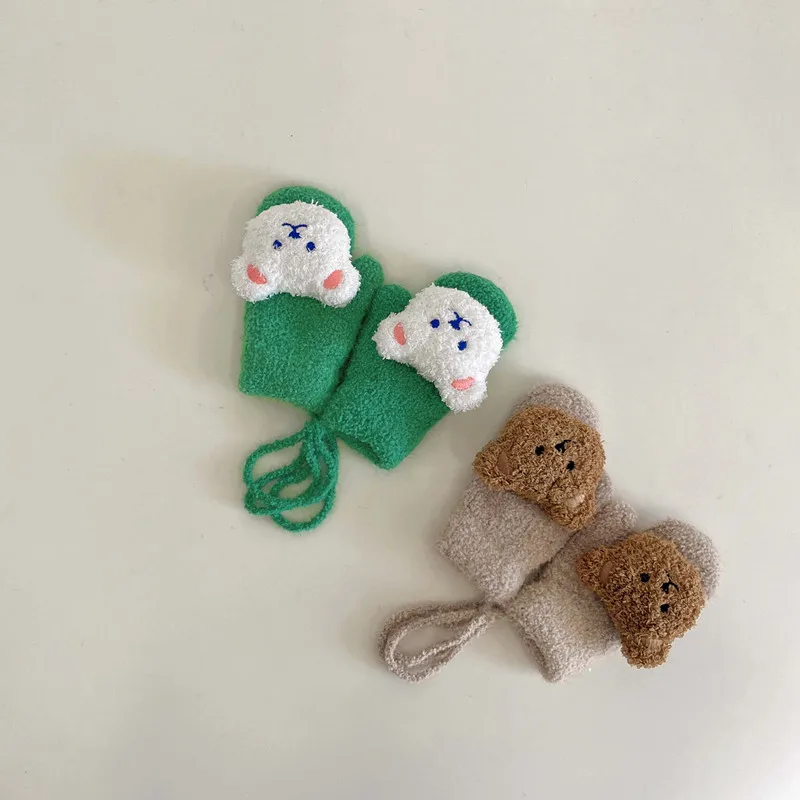 

Children gloves Winter Korean version Little Bear Boy plush warm girl thick fingered neck hanging baby gloves 1-4 years