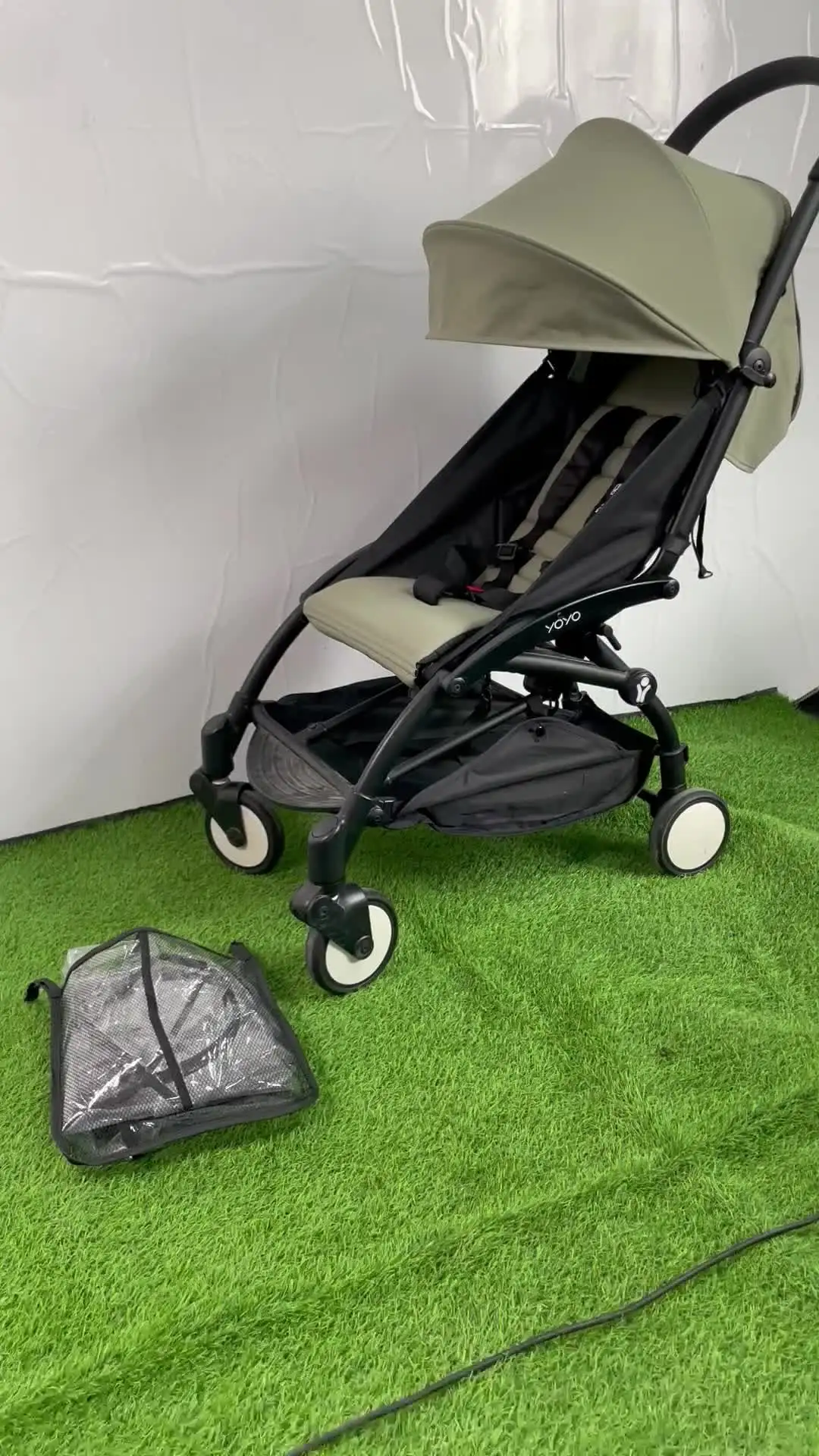 Universele regenhoes buggy met volledige opening aan de voorzijde
