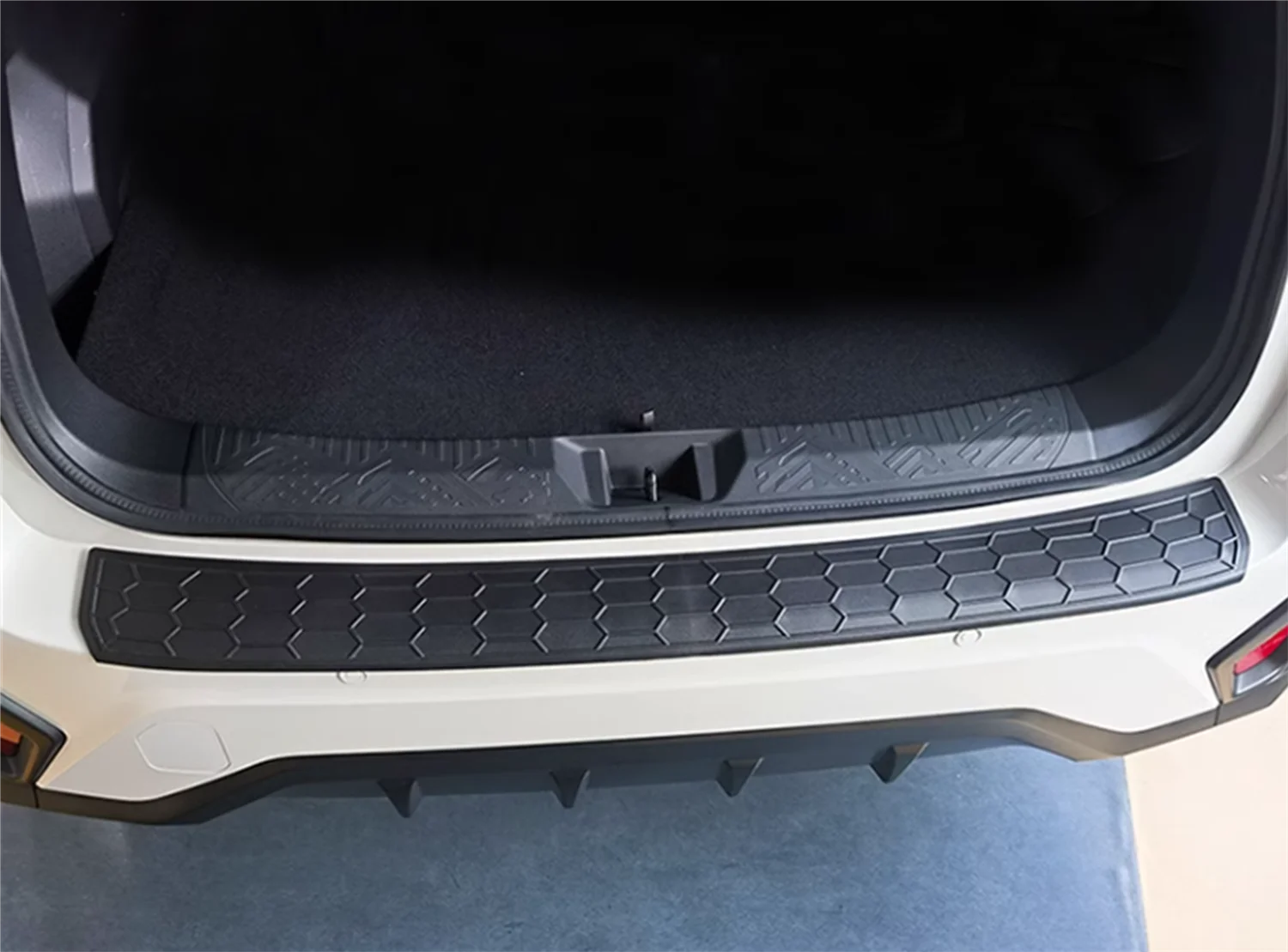

for Subaru Crosstrek GU 2024 Car Accessories Black Plastic Rear Bumper Protector Guard Plate Cover Trim 1pcs