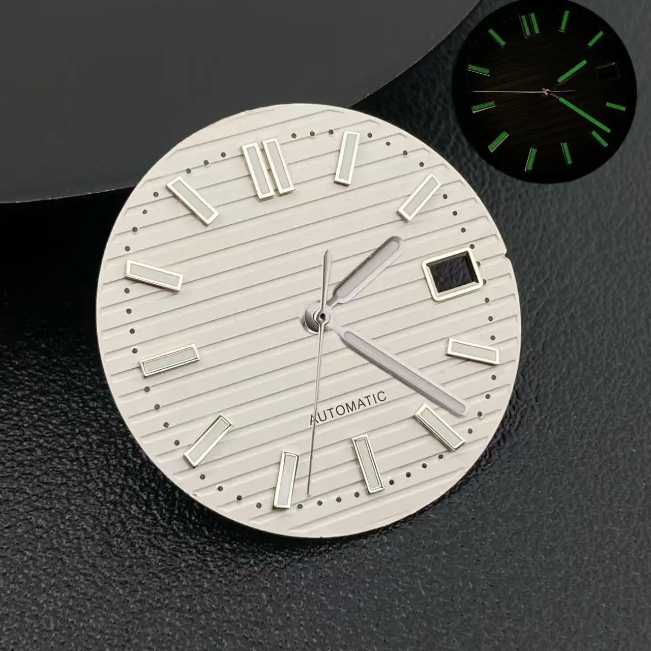 High-Quality 30.2mm Green Luminous Watch Dial with Nautilus Design