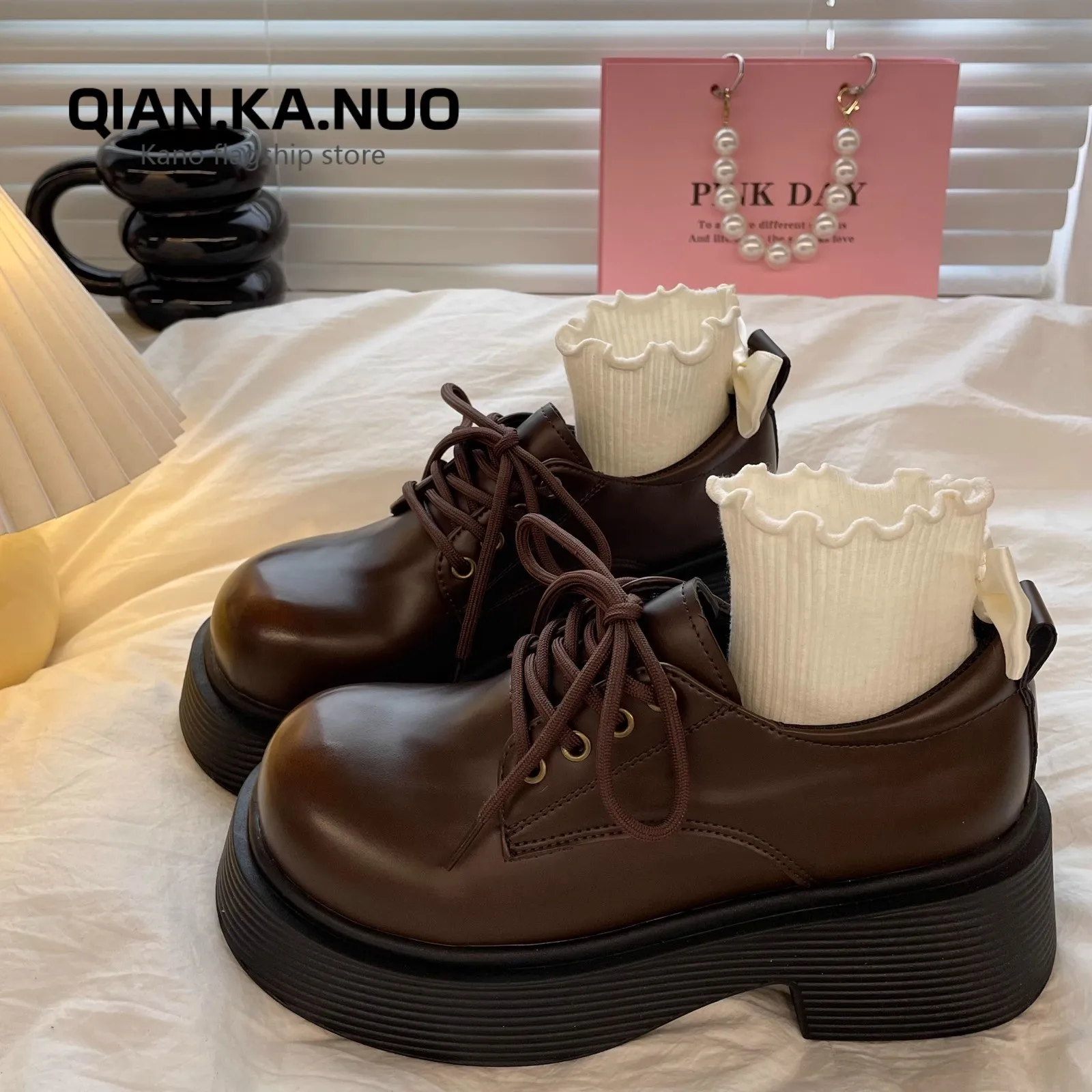 

Женские туфли на платформе, оксфорды в британском стиле, женская обувь, сабо с круглым носком, Кожаные классические туфли в стиле преппи с перекрестной шнуровкой в стиле ретро, Squ