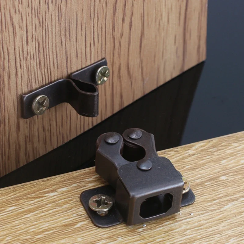 Furniture Antique Door Stoppers Copper Cupboard Cabinet Door Roller Latch Double Catches With Striker and Screws door latch,cabinet latch