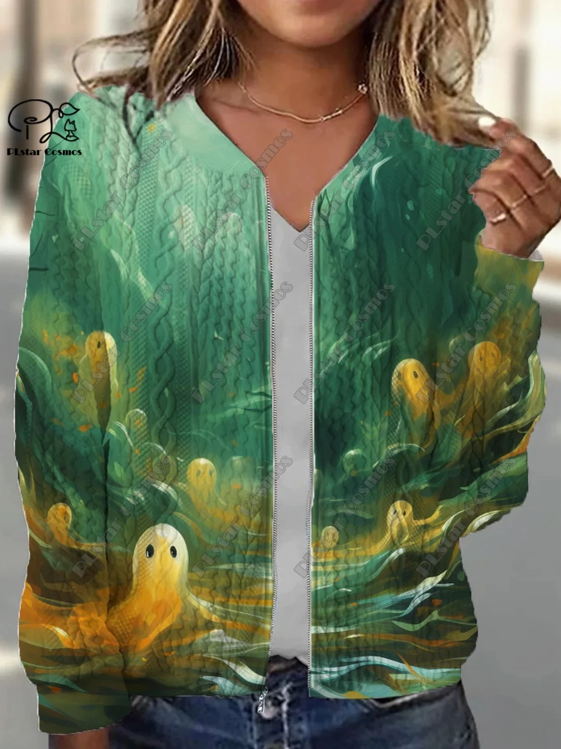 Женская короткая куртка с рисунком черепа, совы, вороны и резьбовой текстурой