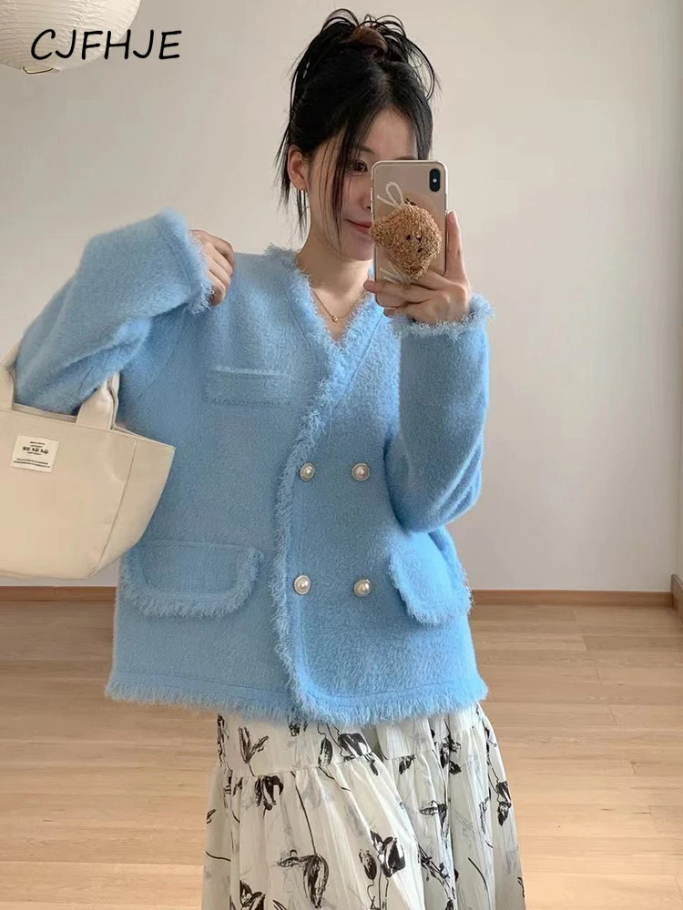 

CJFHJE Chic Pearl Button Tassel Cardigan Jacket Women Sweet Loose Korean Knitted Cardigan Coat Elegant Pink All Match Casual Top