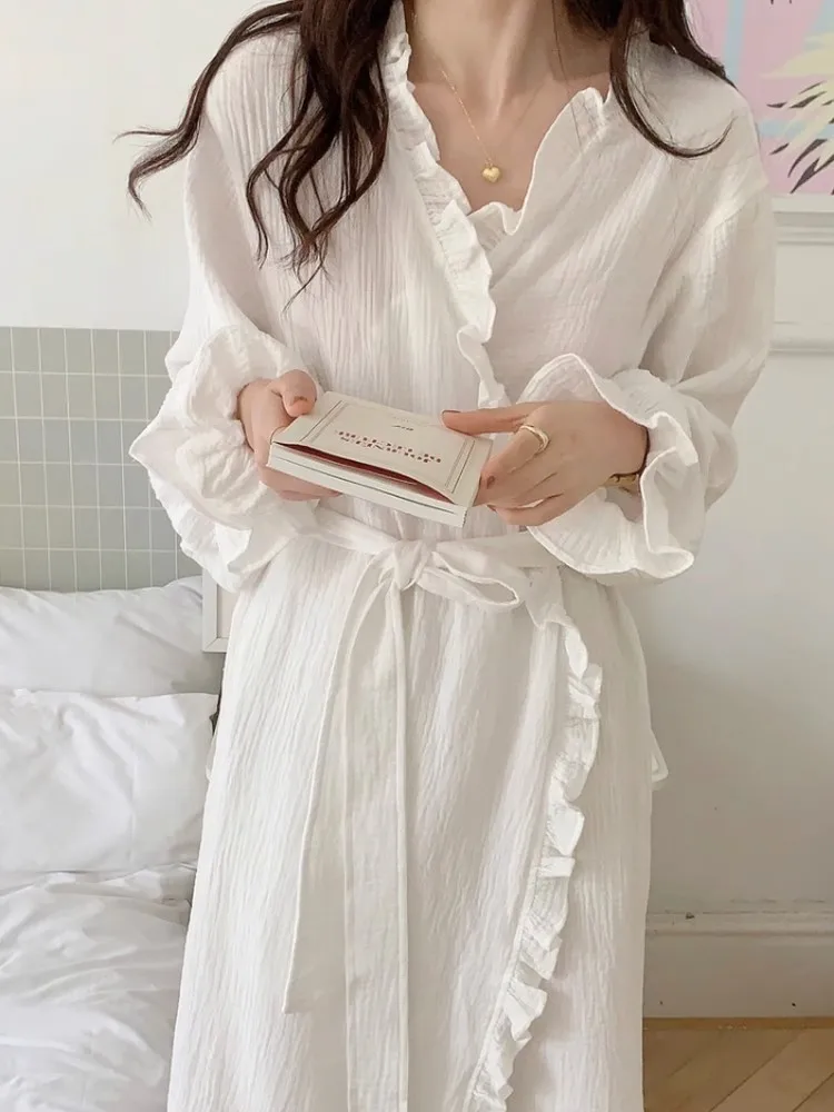 Bathrobe Women Shower Long-Sleeved Robe Autumn and Winter Simple Solid Ruffle Korean Version of the Student Pajamas Bath Rob