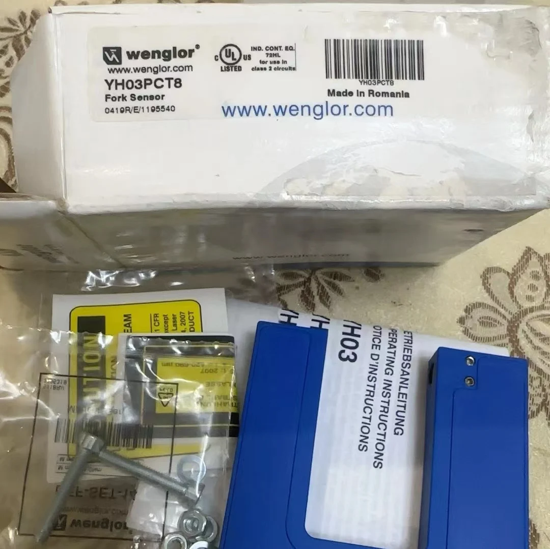 

YH03PCT8 Reflex Sensor новый на складе договорная цена
