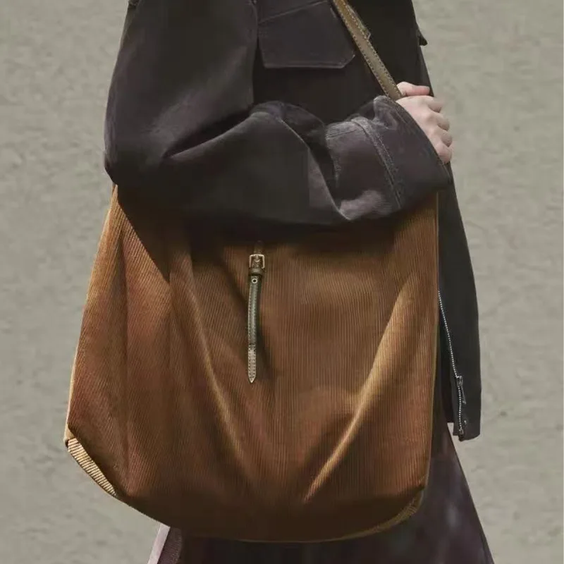 Retro Matte corduroy Women's Shoulder Bag Hot Sale Of The Season Autumn Winter Commuter Tote Bag High Quality Large Capacity