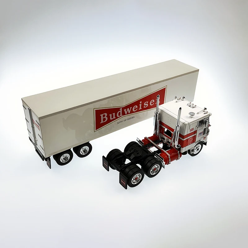 IR 1:43 Scale Diecast Alloy 352 American Trucks Toys Cars