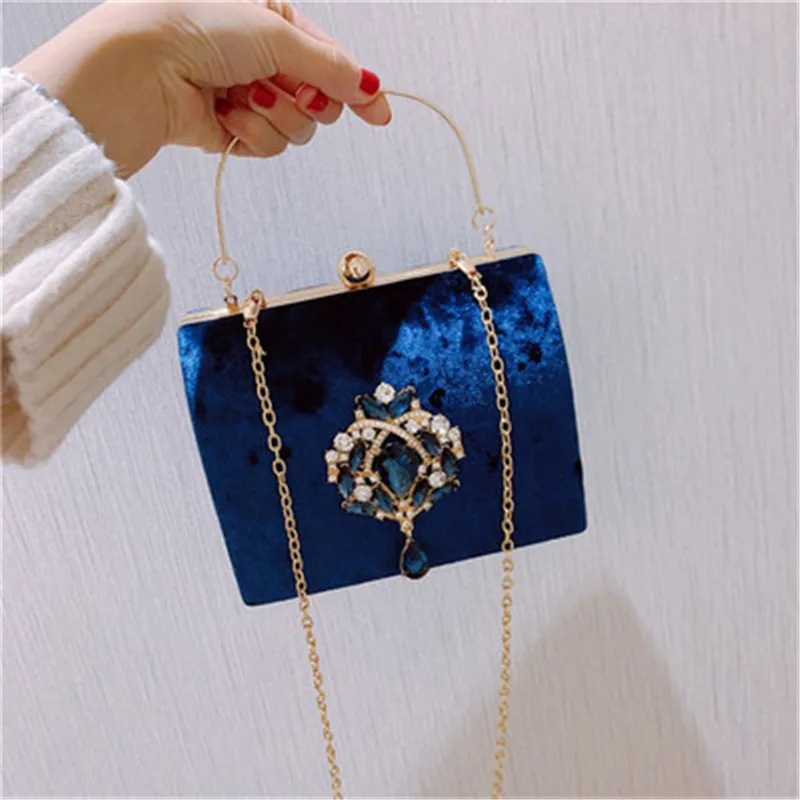 New Luxury Design Boxed Evening Bag Velvet Retro Square Handbag Female Diamond Clutch Bag Gold Wedding Party Purse