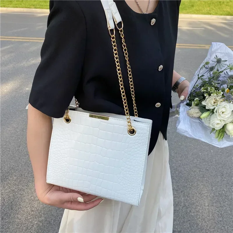 Luxury Women's Designer Crossbody Chain Bag - Solid Color Shoulder Handbag