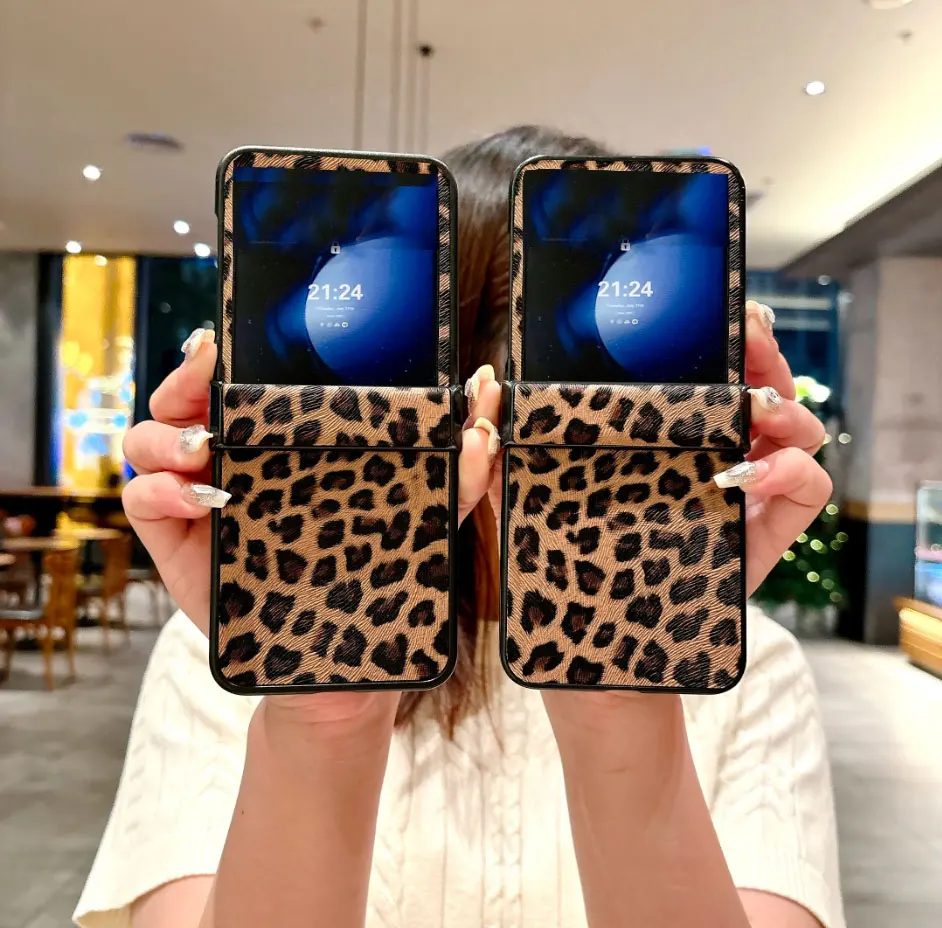 Luxury Leopard Pattern Shockproof Phone Case - Fashion Hard Back Cover