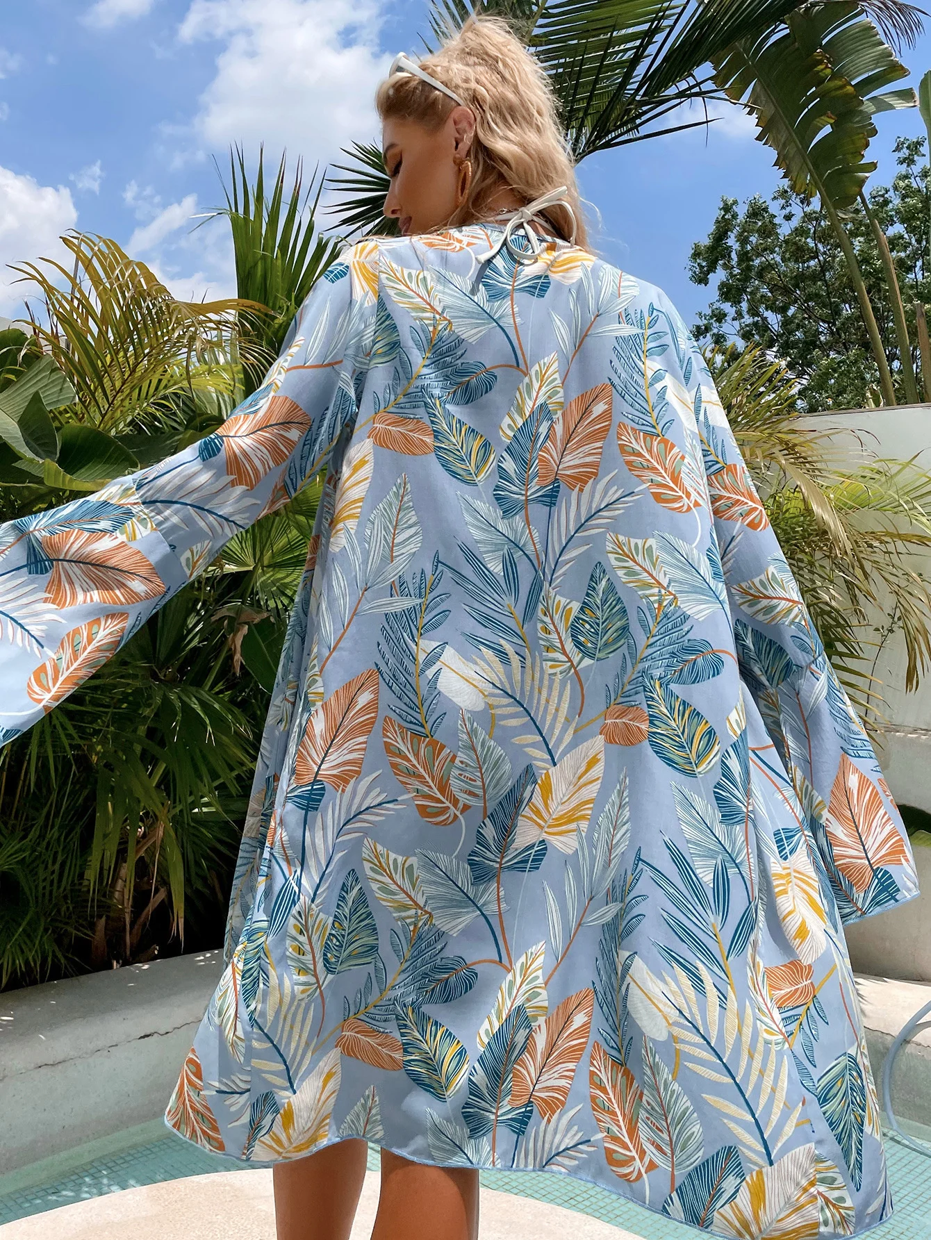 2022 summer new beach sunscreen bikini blouse Jacket Women's long printed chiffon cardigan sheer bathing suit cover up