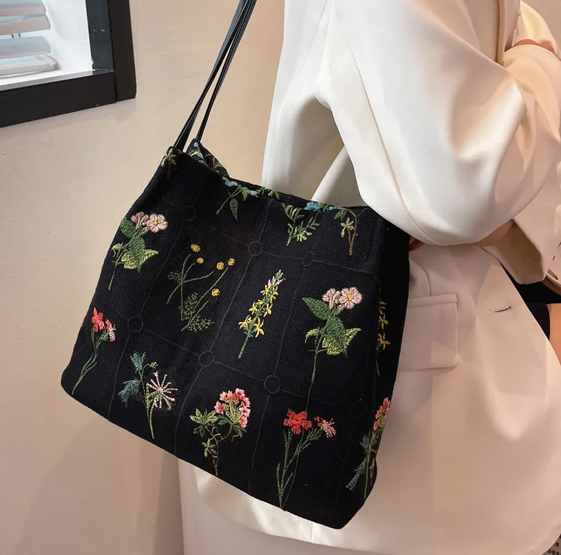 Women Tote Handbags Lady Letters Vintage Flower Shoulder Armpit Clutch  Purses and Handbags Large Capcity Luxury Deisgner Bags - AliExpress