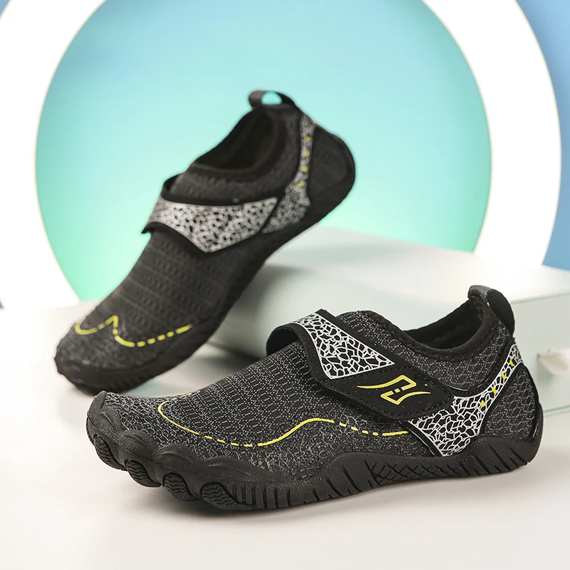 Water Shoes Aqua Shoes Barefoot Shoes Boys Girls Aqua shoes Barefoot Skin Aqua Socks Diving Surfing Beach Quick drying water shoes Anti-slip Walking