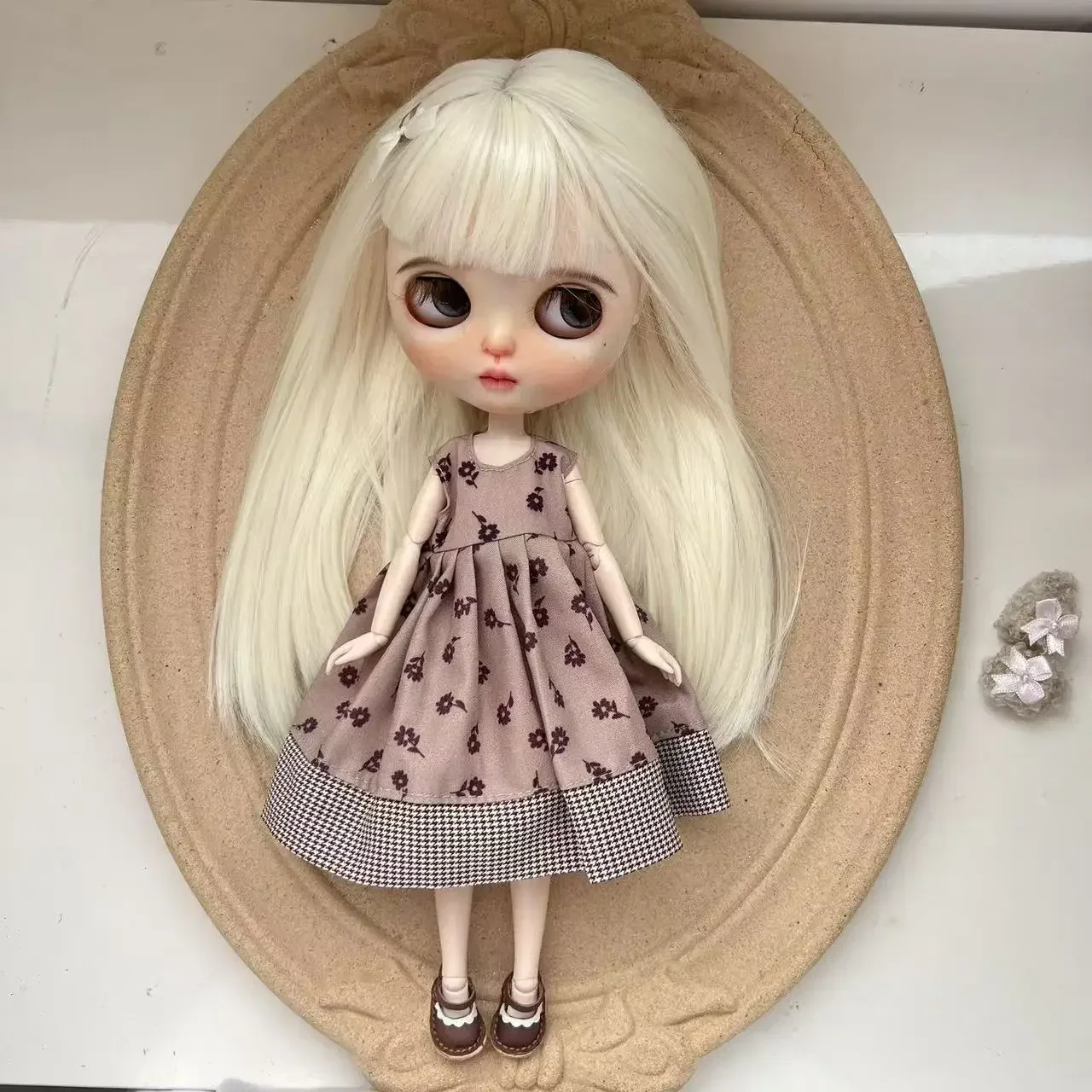 Stylish 1/6 Blythe Doll Outfit Accessories Set (No Socks Included)
