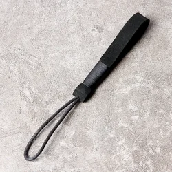 Elegant Handmade Leather Keychain Wrist Strap - Premium Car Key Accessory Gift (Matte Black)