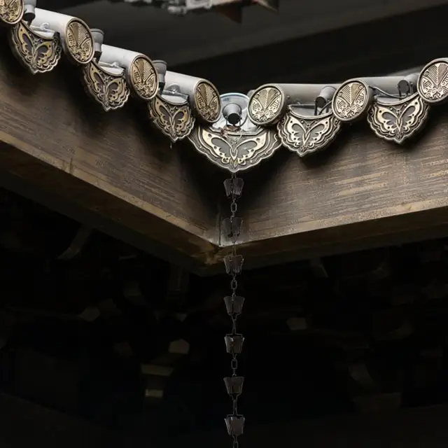 Rain Chains For Gutters Jitane - Metal - 8.75 Feet - Installation