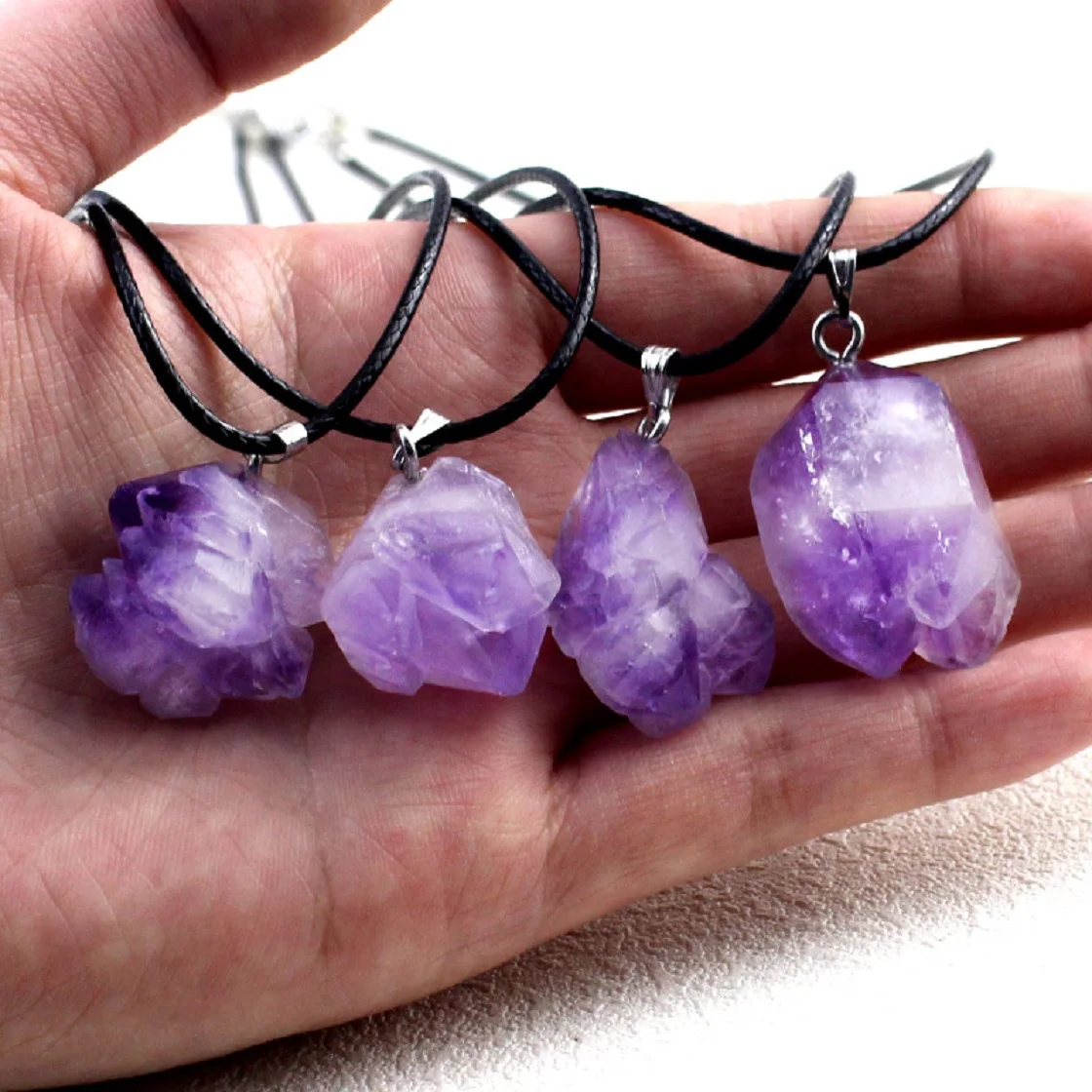 

1PC Fashion Simple Amethyst Pendant Natural Quartz Stone Raw Crystals For Men Women Jewelry Purple Reiki Mineral Specimen Gift