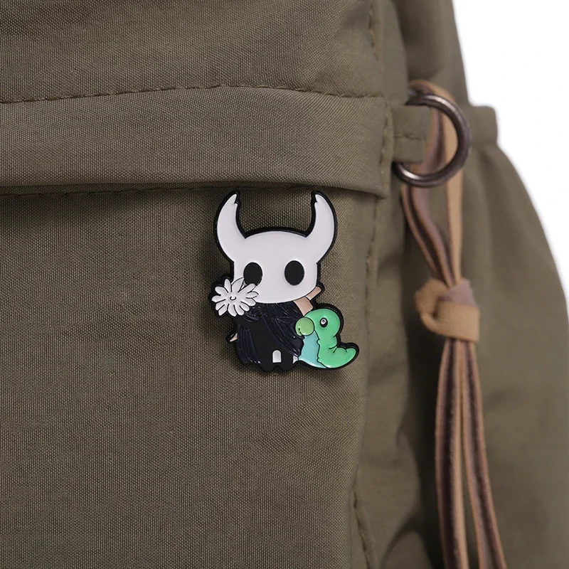Hollow Knight Enamel Brooch - Design Element