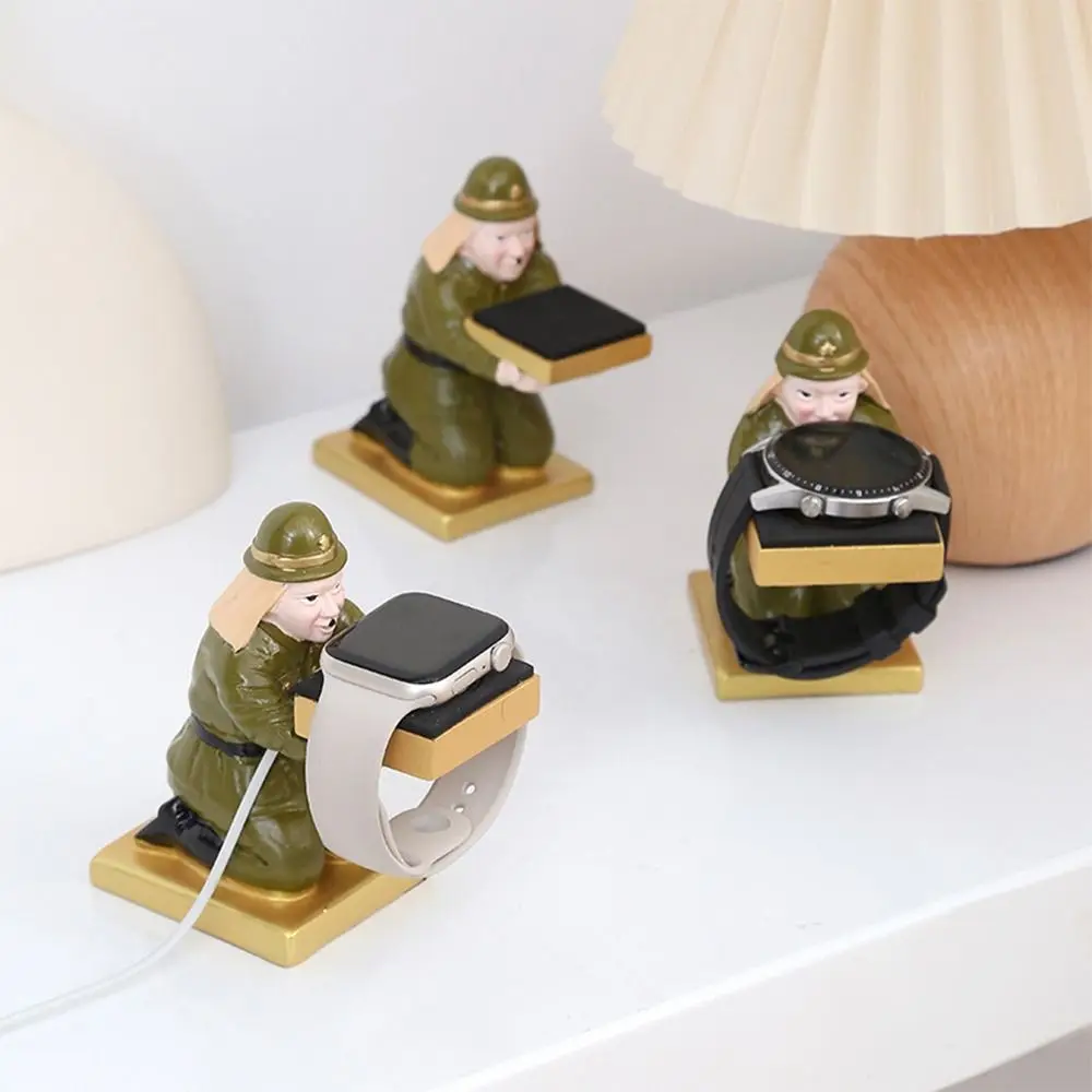 Multicolor Watch Holder Groove Dia.4cm Resin Craft Wireless Charger Support Table Ornament Astronaut Bear Smart Watch Stand