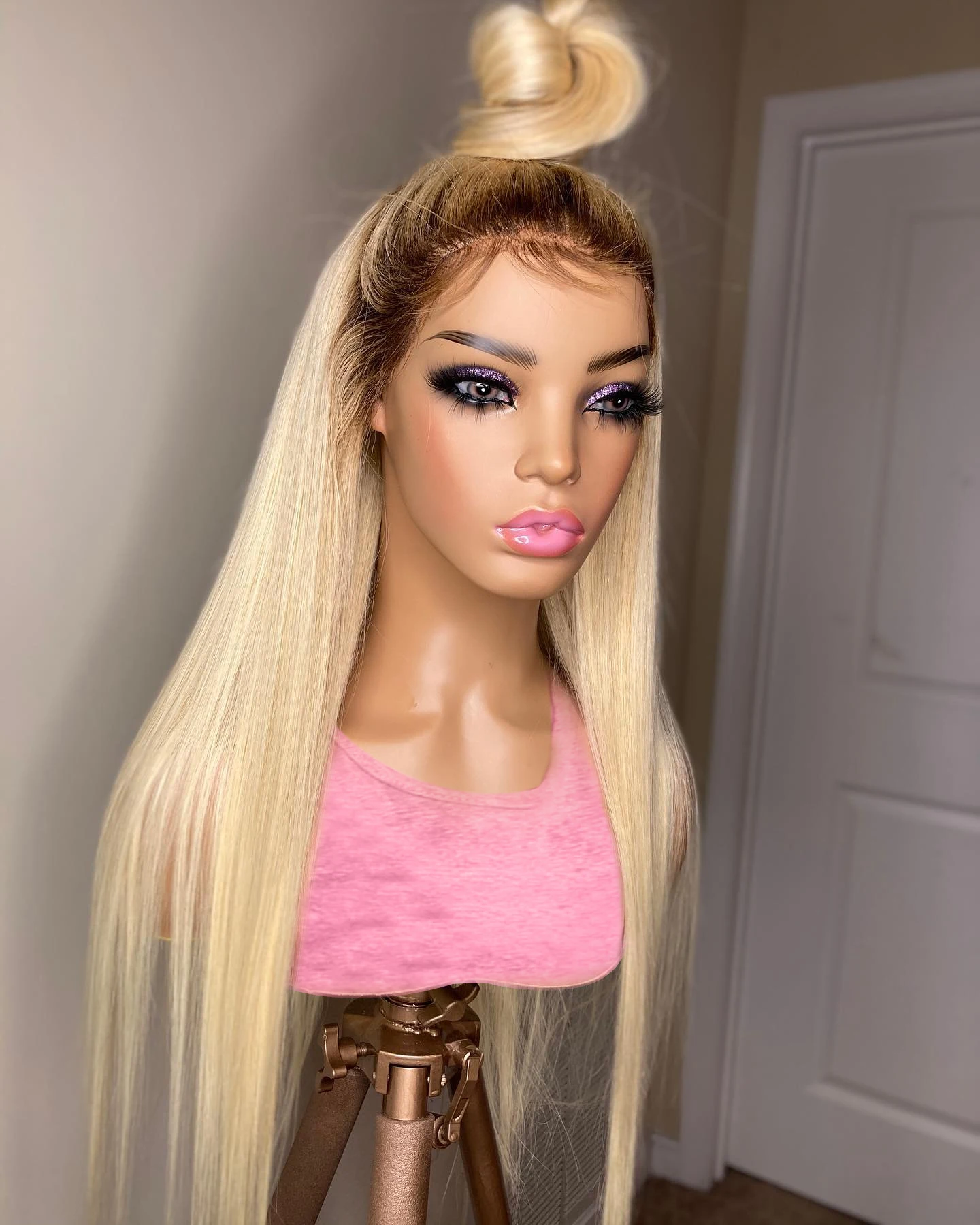 HD Transparent Honey Blonde Frontal Straight Preplucked Human Hair Wigs 13x4 Lace Front Wigs 4x4 Closure For Women 613 human hair wig,lace front wig,human hair wigs,front lace wig