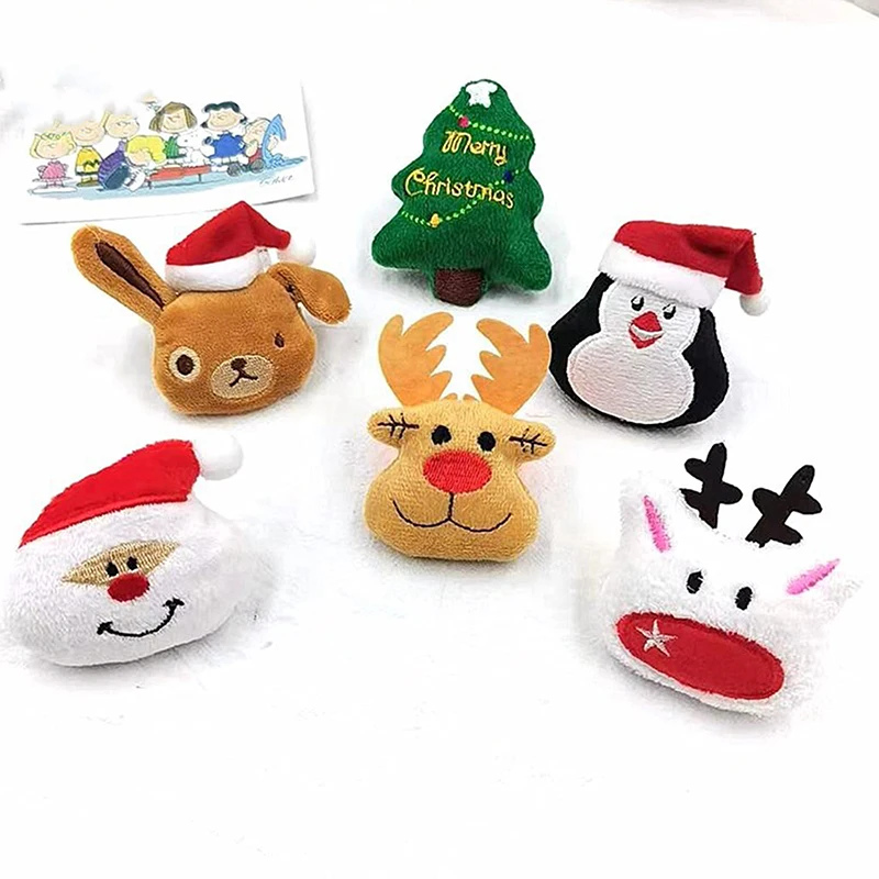 

Christmas Cartoon Plush Pin Brooches Lapel Pins Party Badge Decoration Badge Brooches Gifts