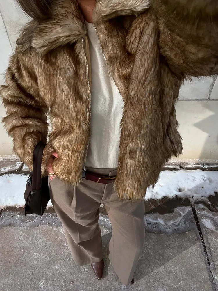 Women Winter Jacket Fashion Faux Fur Short Coat Long Sleeve Zipper Fluff Fur Warm Jackets Casual Streetwear New Outerwear