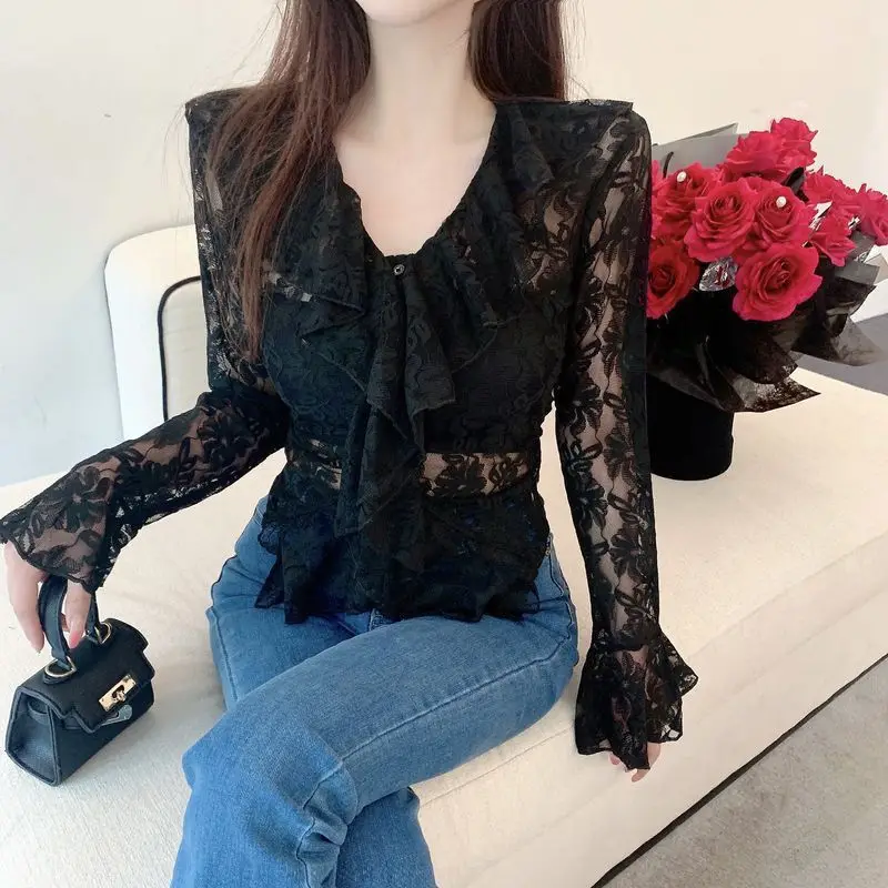 French Hook Flower Hollow Top Women Summer New Design Fairycore Slim Flounce Lace Flare Sleeve V-Neck Blouses