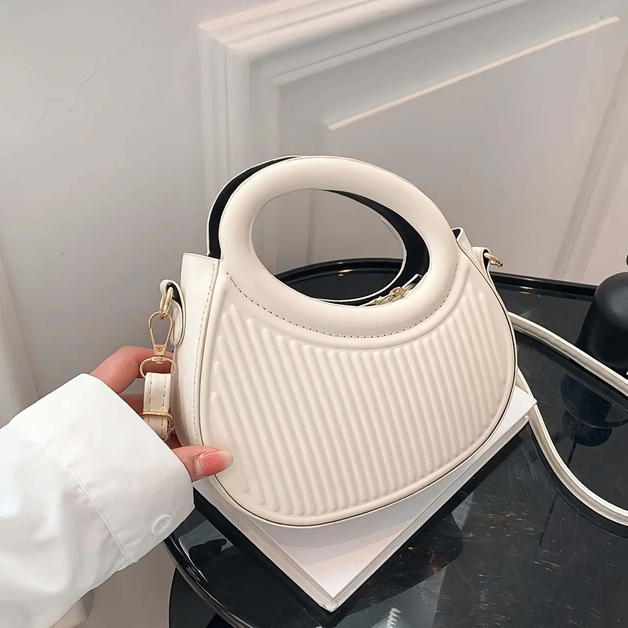 Chic Stripe Design Crossbody Bags for Women Elegant Synthetic Leather Handbag, Purse, Luxury Look Shoulder Bag for Everyday Use